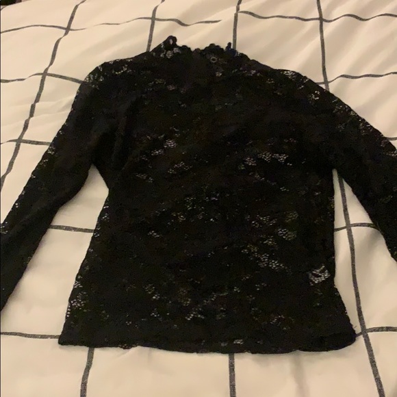 Lace shirt - Picture 1 of 3